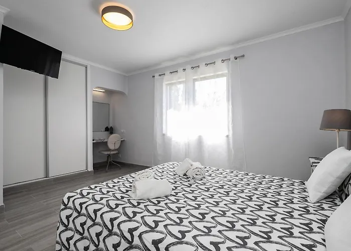 In Sao Rafael 阿尔布费拉